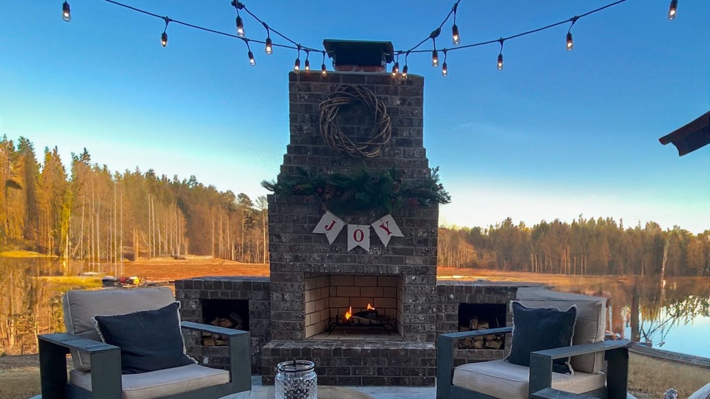 Cut-stone entry hardscape